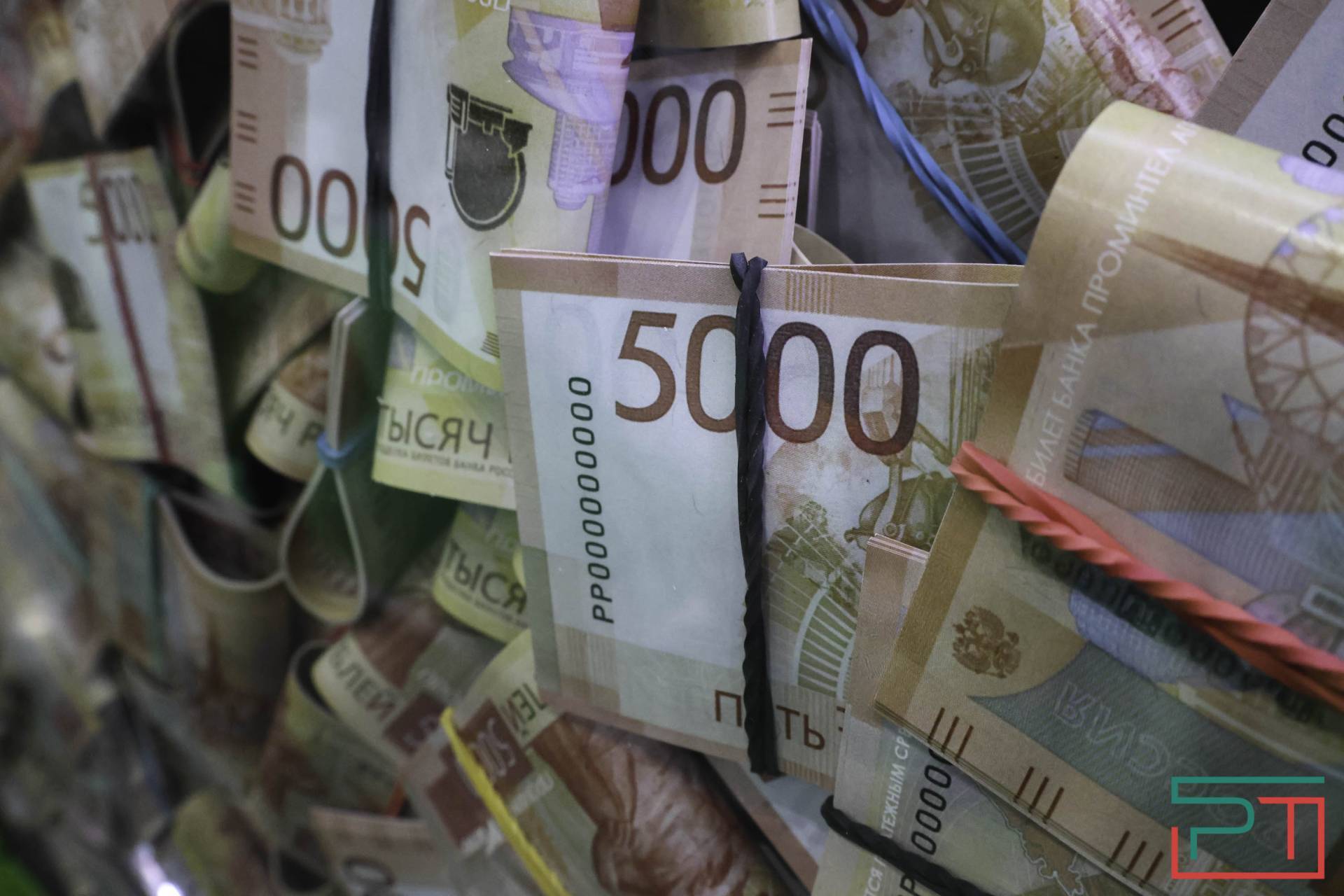 Рустам Минниханов осмотрел выставку «Казань Агро – 2026»