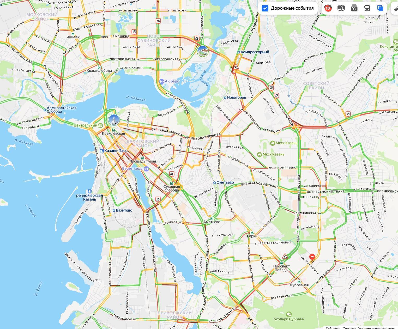 Транспортный коллапс: Казань встала в 10-балльных пробках