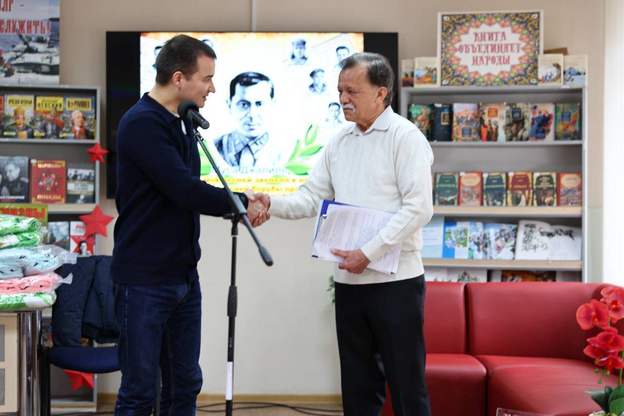 В ЛНР прошли памятные мероприятия в честь 120-летия со дня рождения Мусы Джалиля