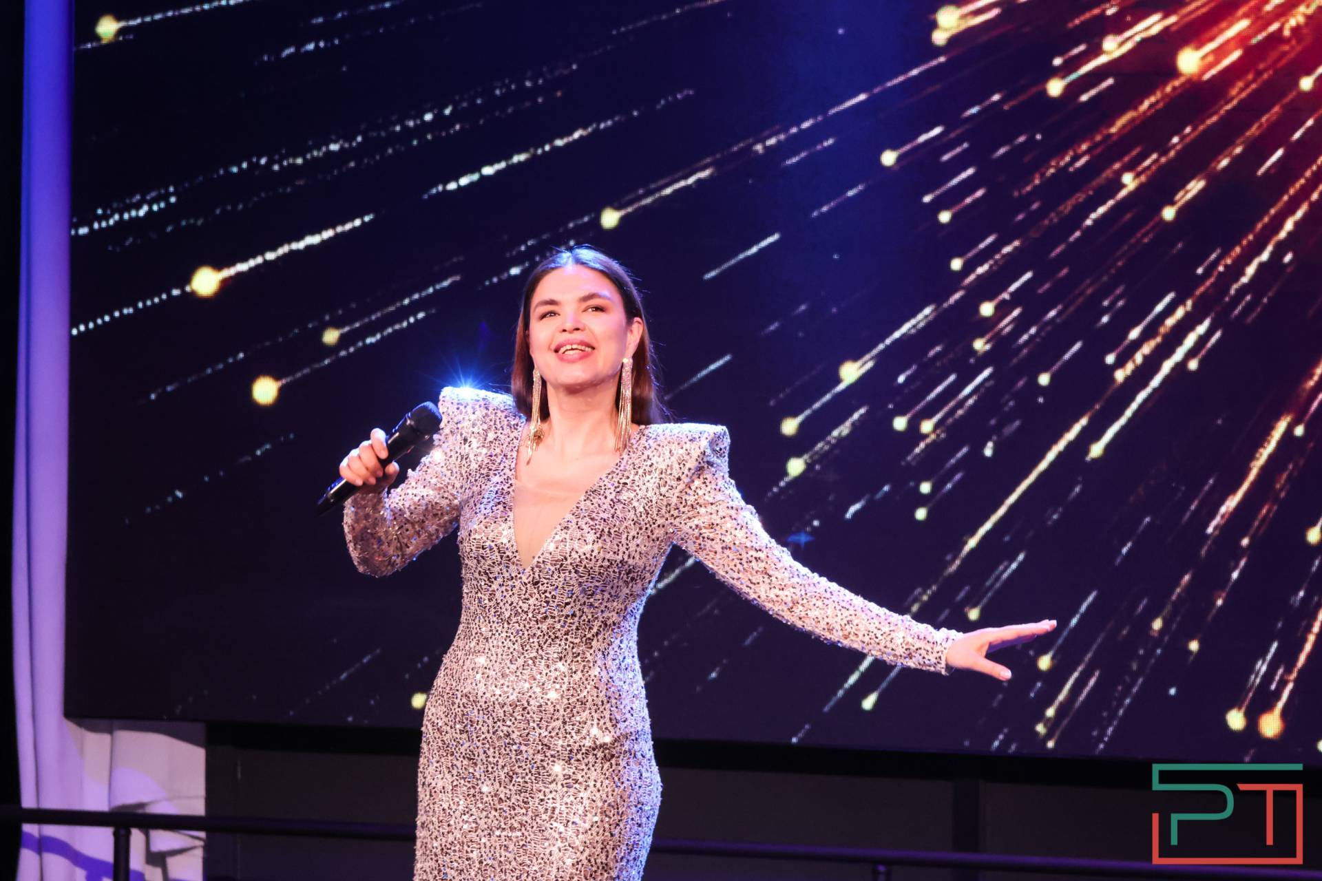 Курсантов Казанского суворовского военного училища поздравили с Днем защитника Отечества