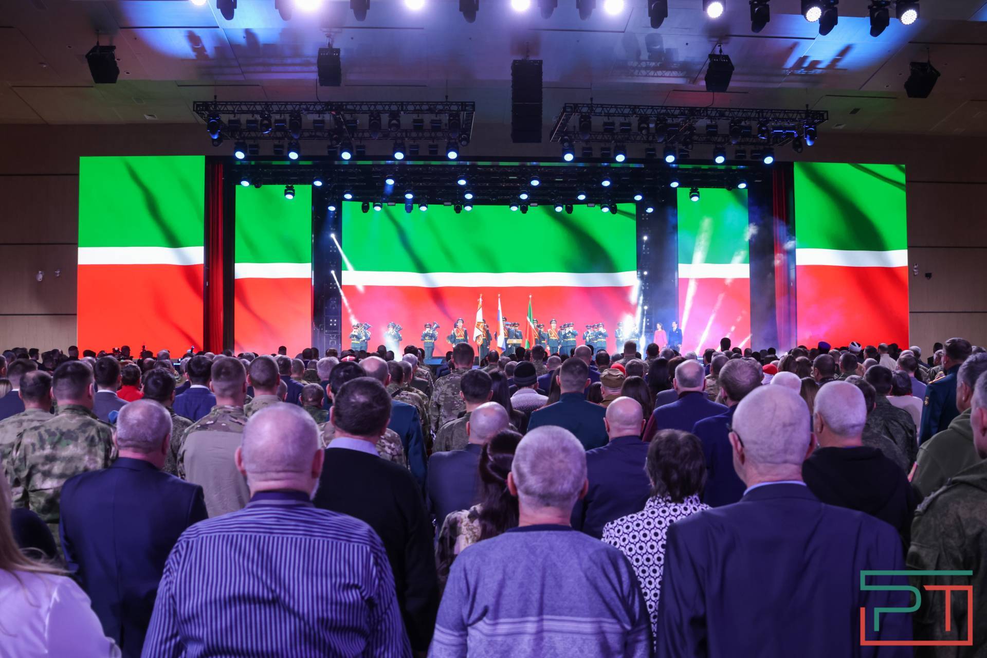 Концерт ко Дню защитника Отечества прошел в «Казань Экспо»