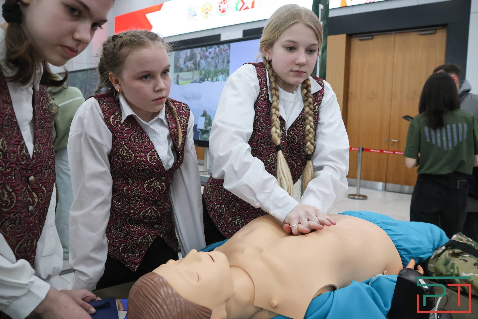 Концерт ко Дню защитника Отечества прошел в «Казань Экспо»