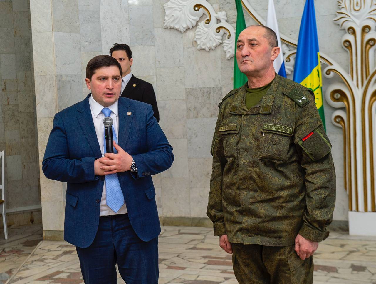 В Нижнекамске вручили ордена и медали близким погибших бойцов СВО