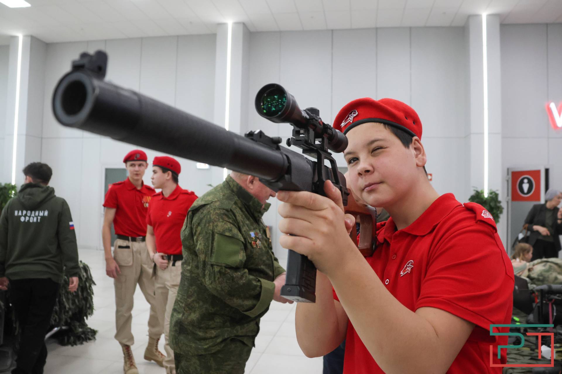 Концерт ко Дню защитника Отечества прошел в «Казань Экспо»