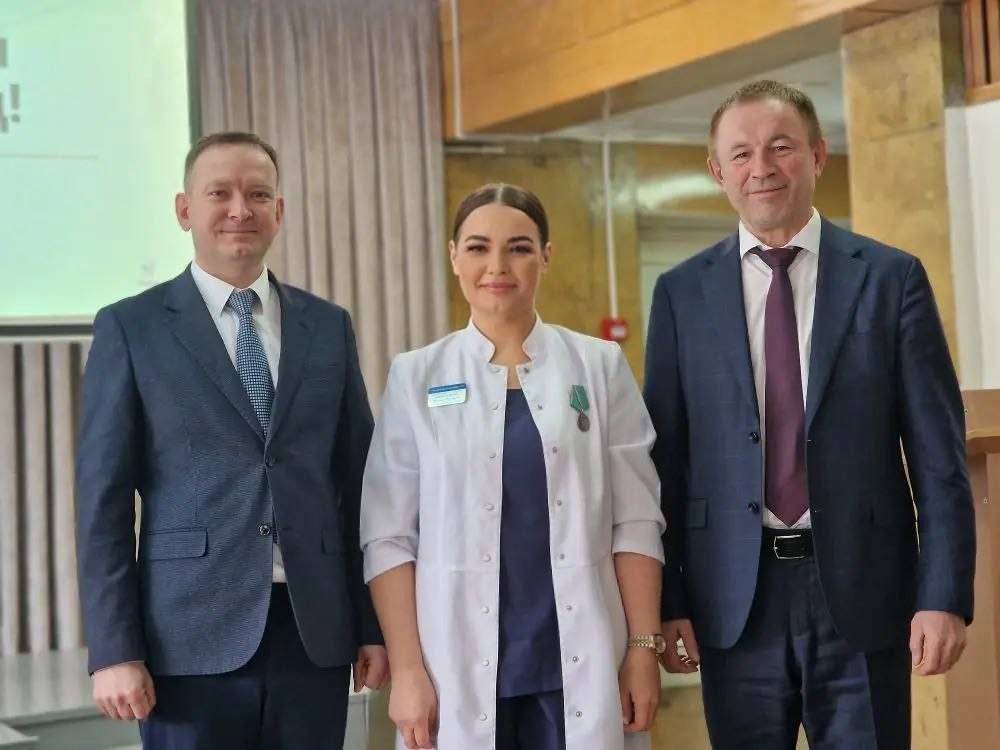 Медсестра горбольницы №5 Челнов вернулась из зоны СВО с гуманитарной миссией