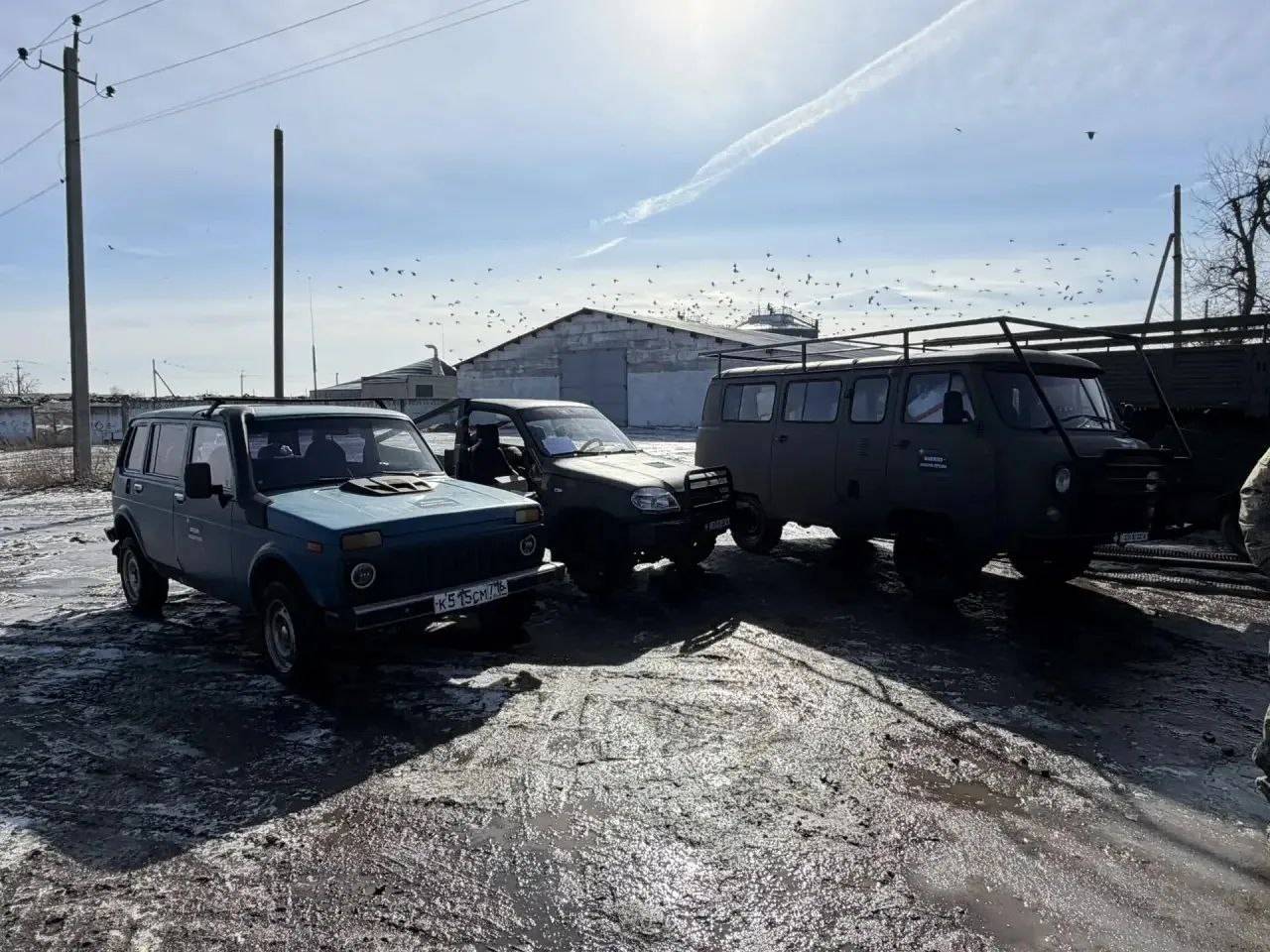 Гуманитарная миссия из Менделеевска доставила технику и посылки в зону СВО