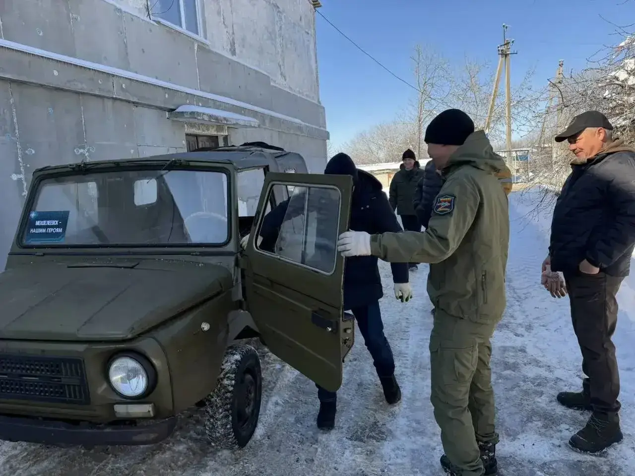 Татарстанцы привезли стройматериалы, генераторы и автомобили в Лисичанск
