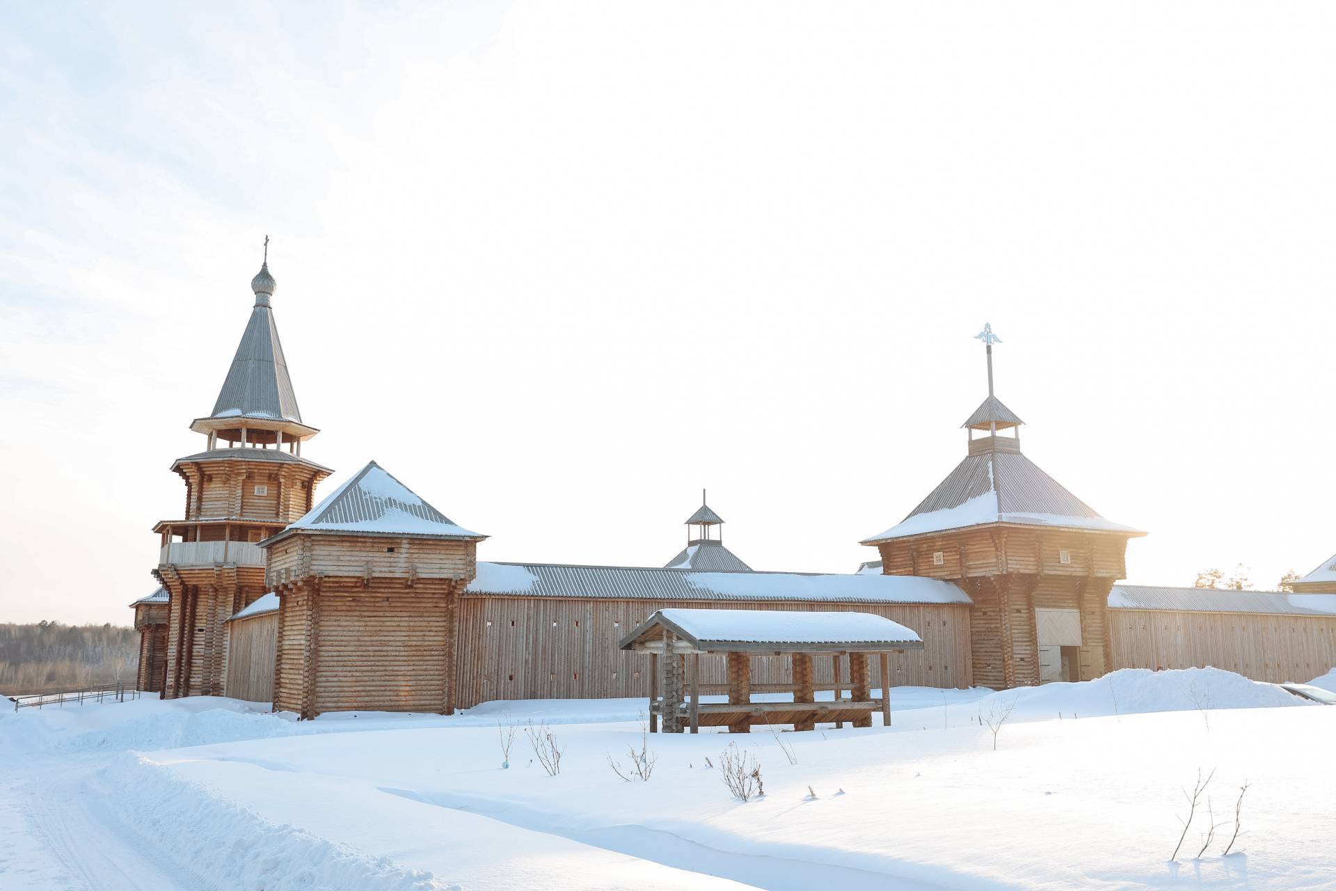 Минниханов посетил парк «Патриот» и копию исторического острога в Амурской области