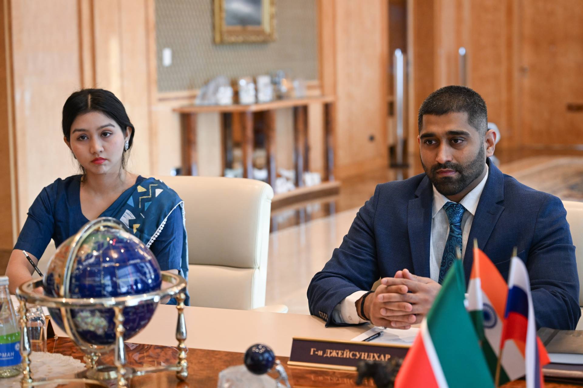 Раис Татарстана встретился с генконсулом Индии в Казани