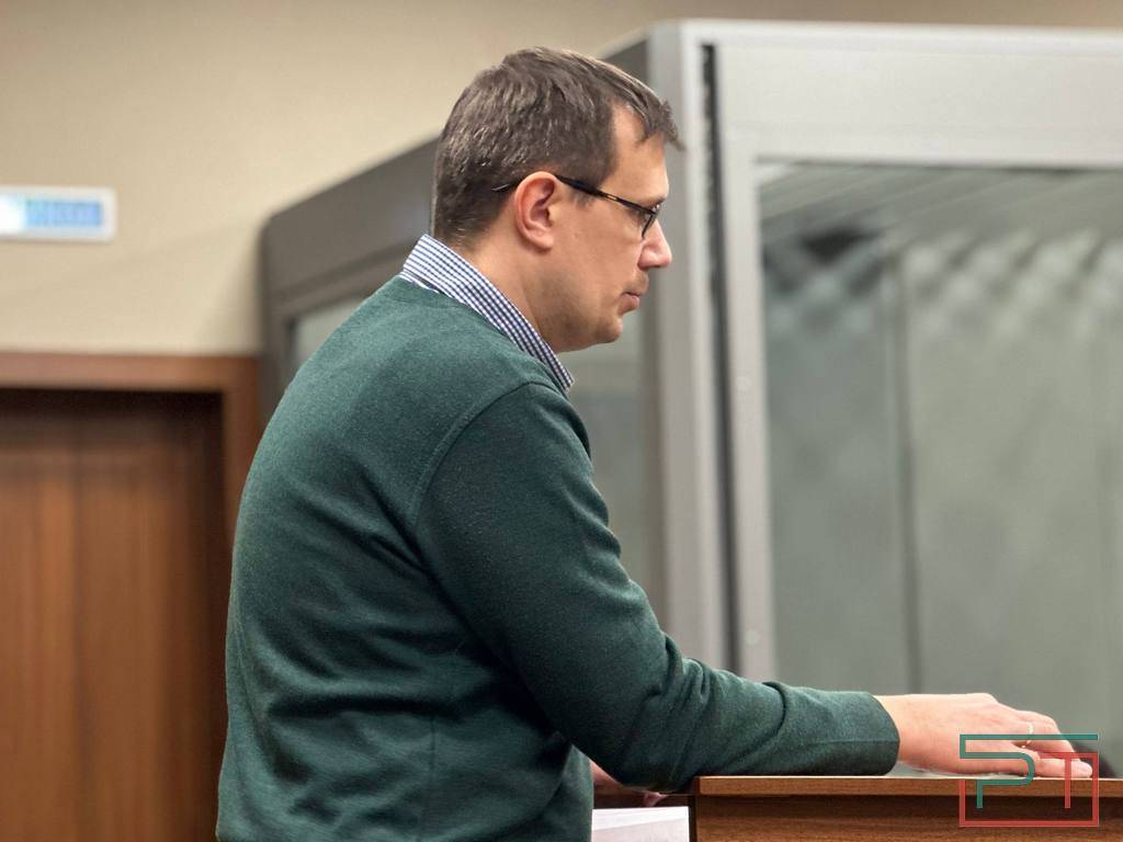 Двух поймали, 16 убежали: в Казани после гибели женщины от зубов собак суд допросил чиновника исполкома