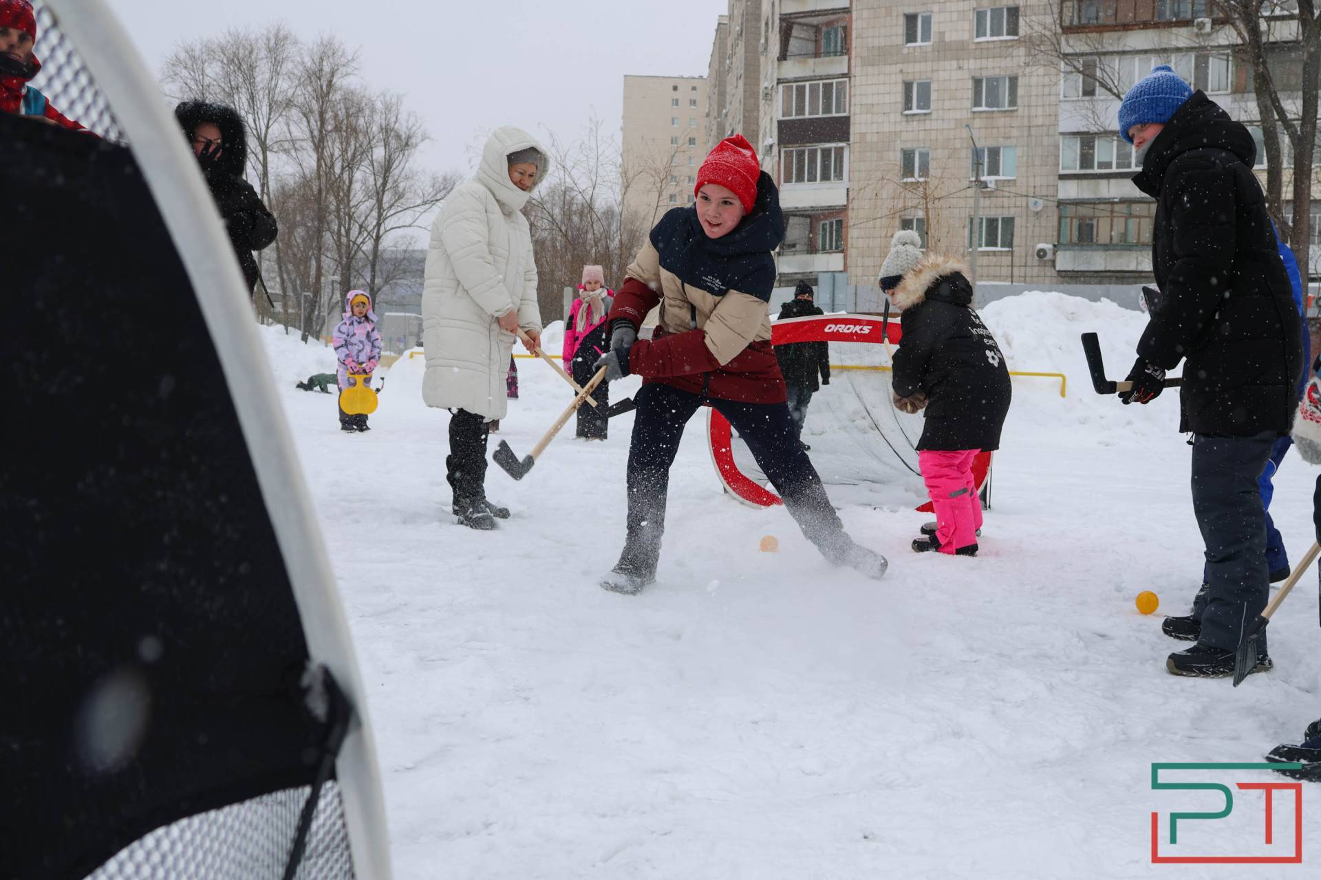 Семейная квест‑игра прошла на бульваре улицы Серова