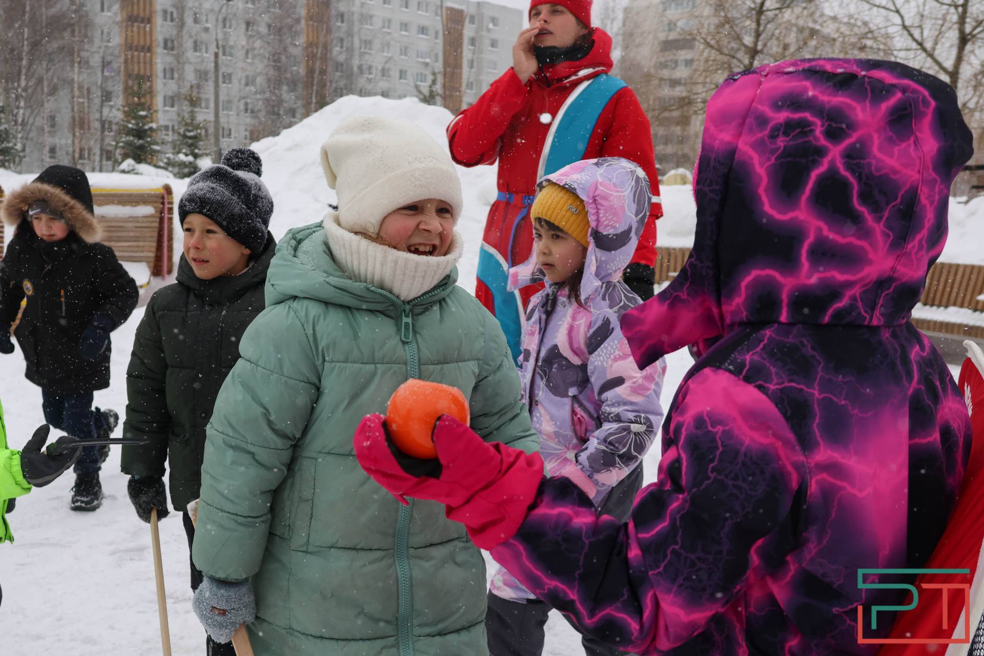 Семейная квест‑игра прошла на бульваре улицы Серова