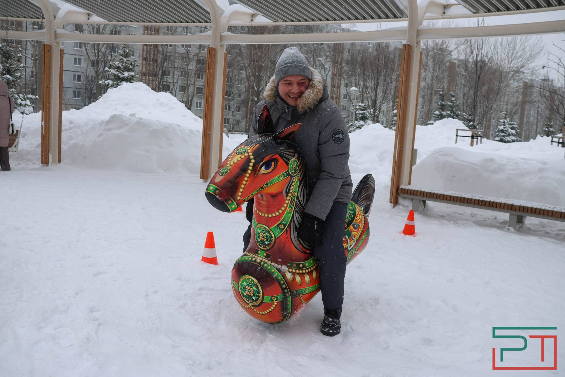 Семейная квест‑игра прошла на бульваре улицы Серова
