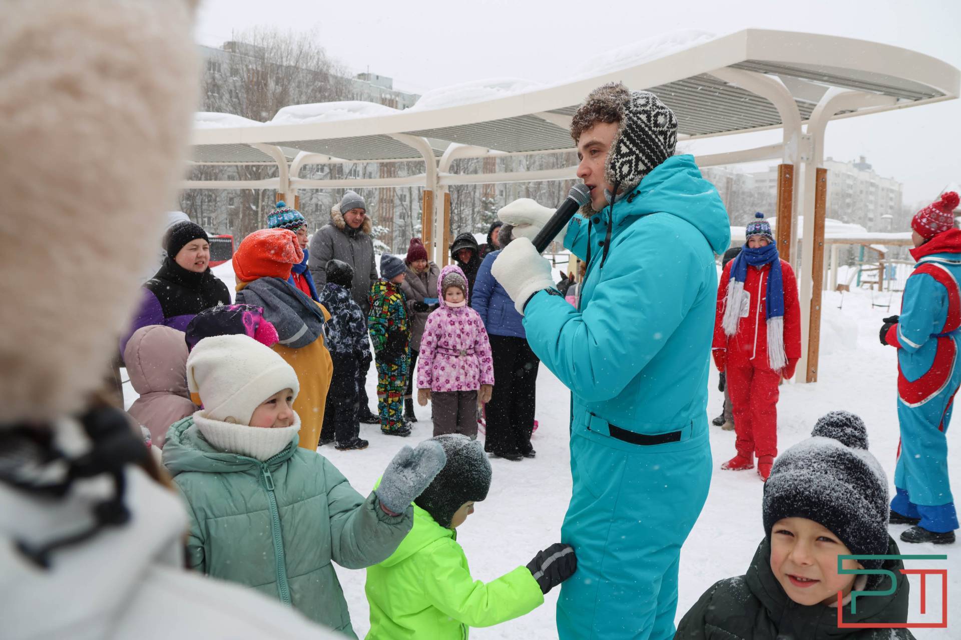 Семейная квест‑игра прошла на бульваре улицы Серова