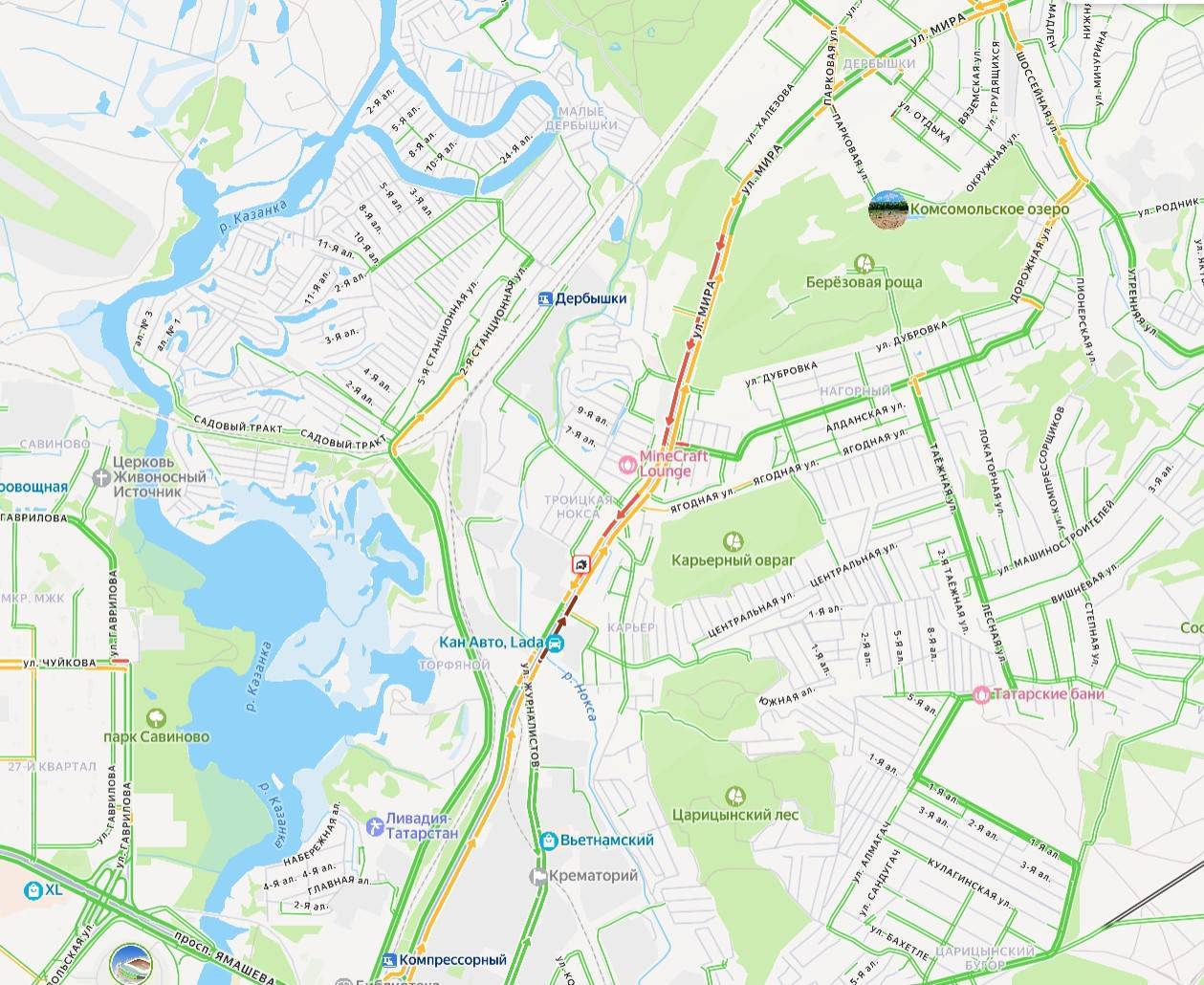 Авария парализовала движение по Сибирскому тракту в Казани