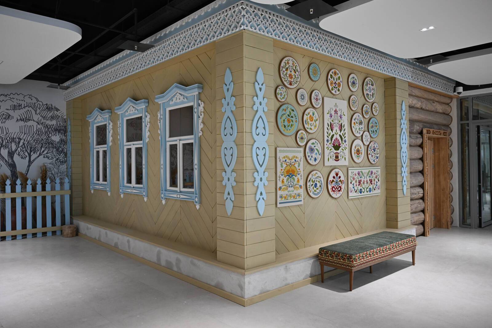 Минниханов посетил обновленный центр уникальных ремесел - видео