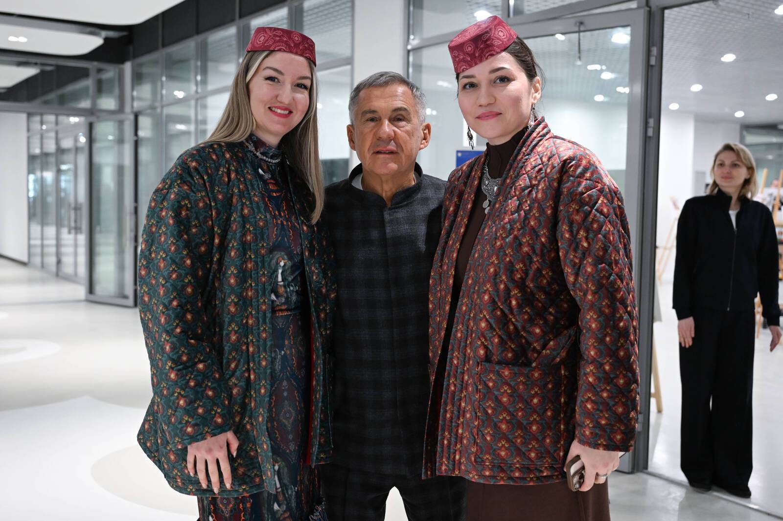 Минниханов посетил обновленный центр уникальных ремесел - видео