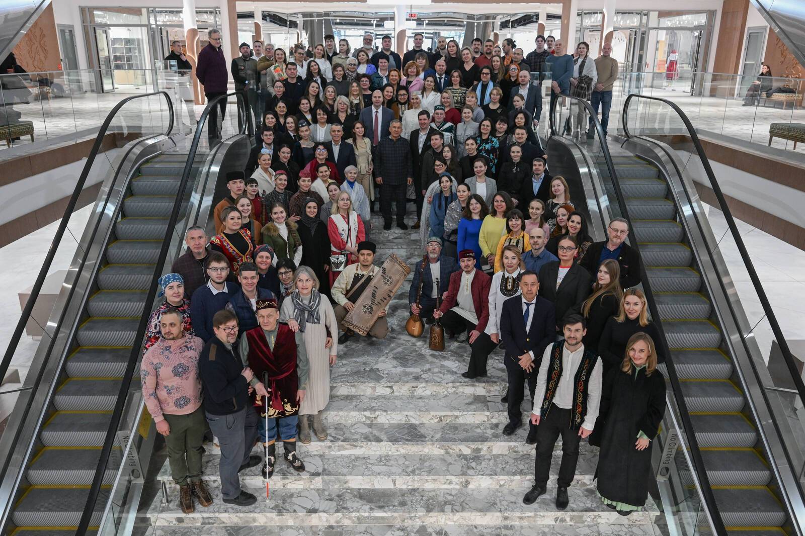 Минниханов посетил обновленный центр уникальных ремесел - видео