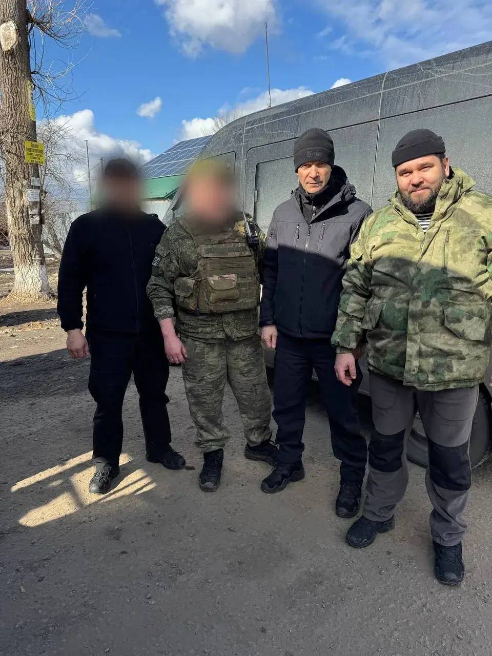 В зоне СВО встретили 60-й гуманитарный конвой из Альметьевска