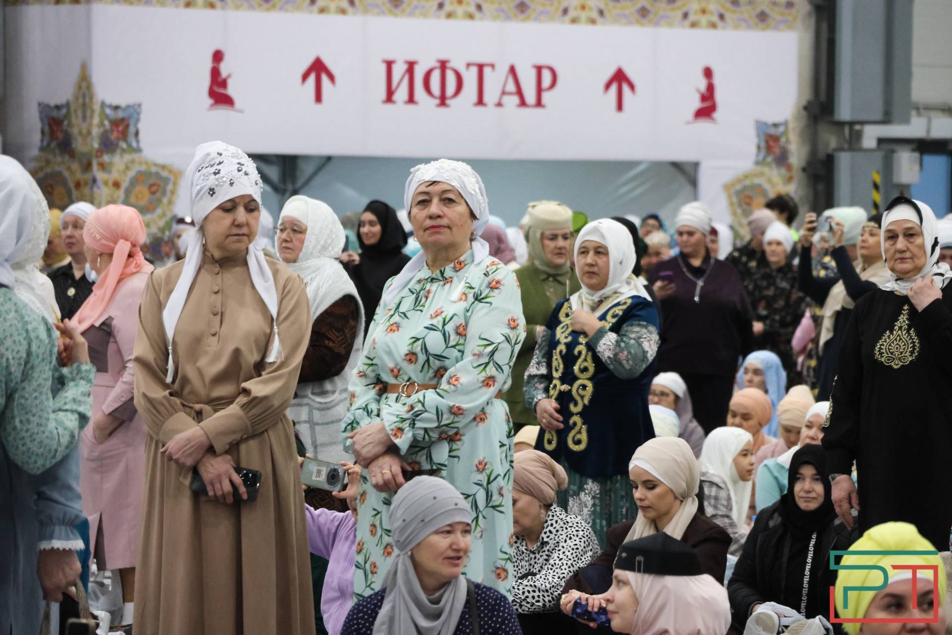 В Казани прошел 14-й Республиканский ифтар