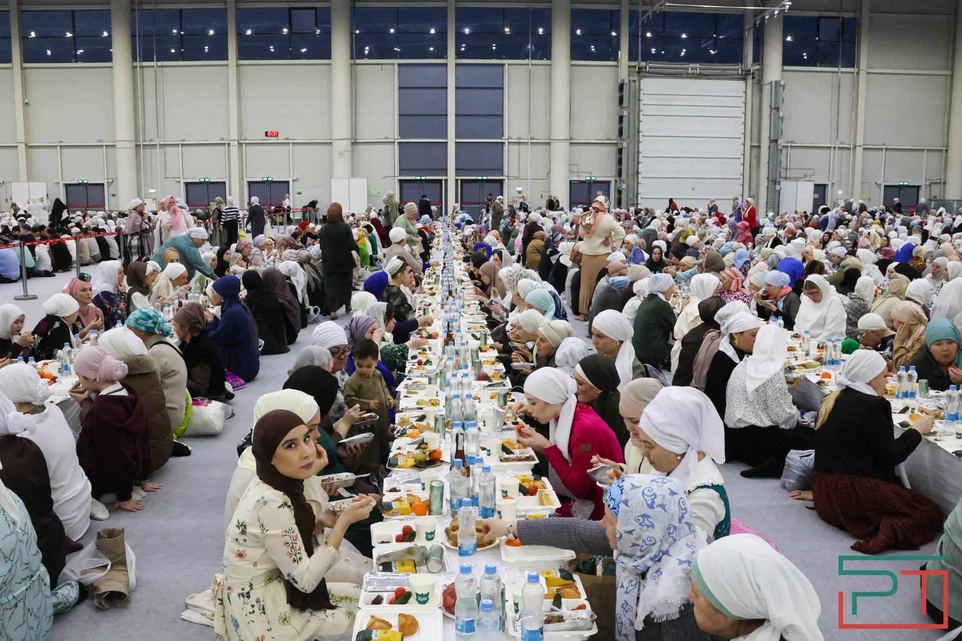 В Казани прошел 14-й Республиканский ифтар