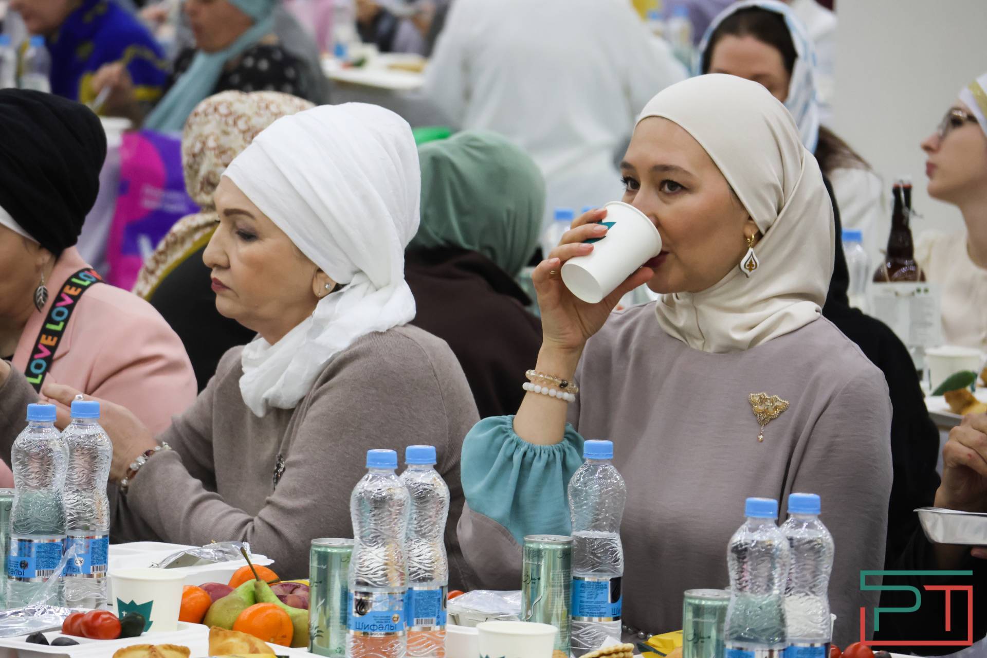 В Казани прошел 14-й Республиканский ифтар