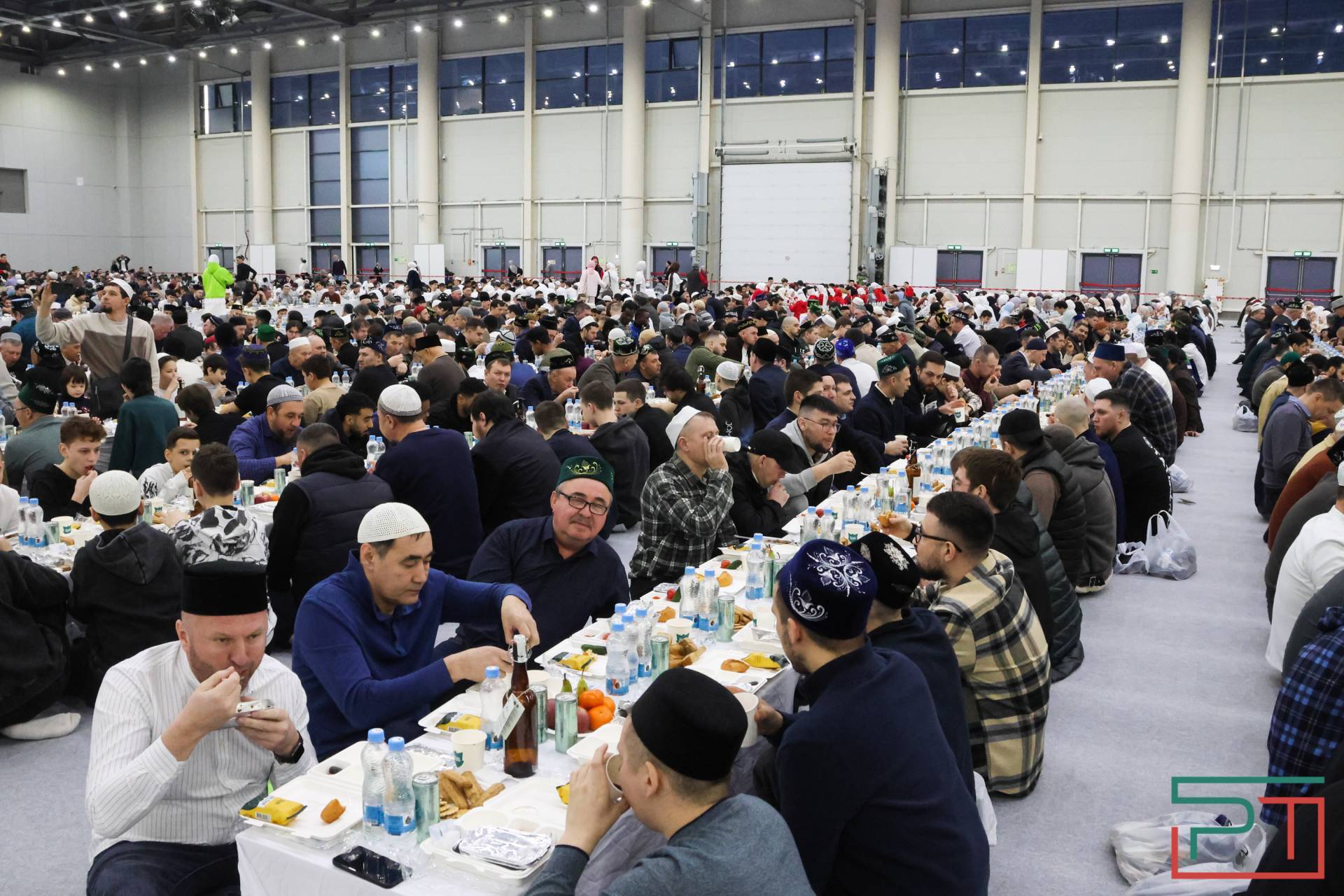 В Казани прошел 14-й Республиканский ифтар