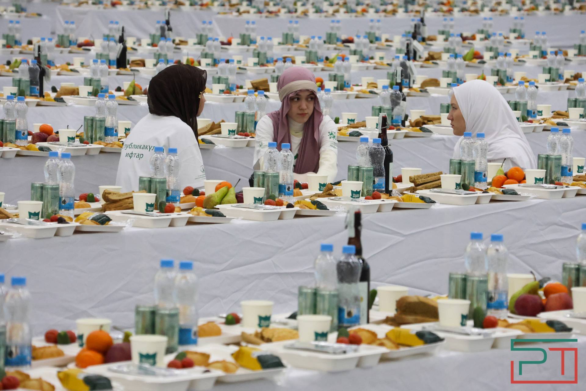 В Казани прошел 14-й Республиканский ифтар