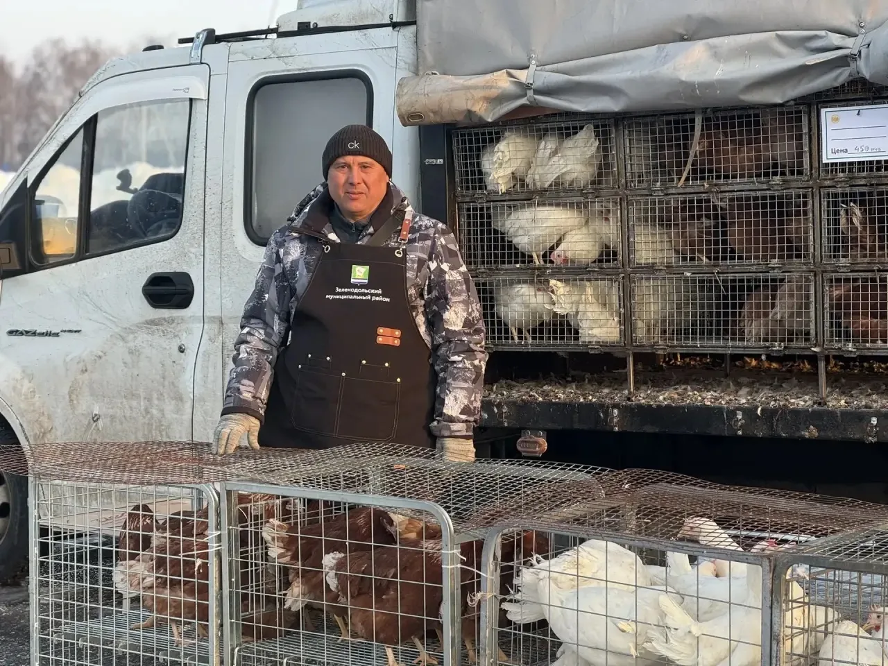 Концерты и торговля: в Зеленодольском районе открылись первые весенние сельхозярмарки