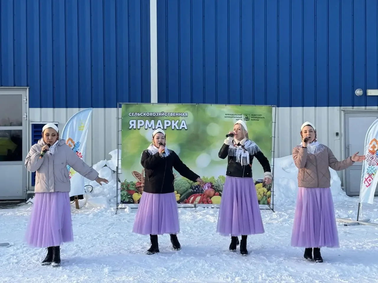 Концерты и торговля: в Зеленодольском районе открылись первые весенние сельхозярмарки