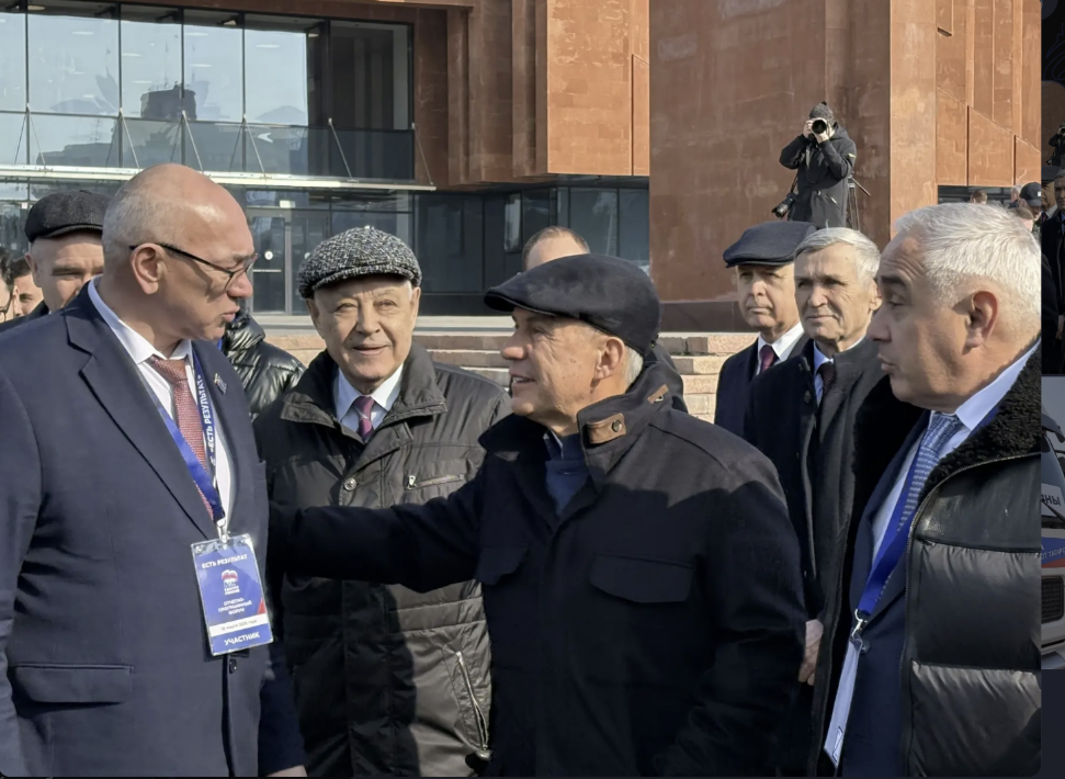 17 фур с гуманитарными грузами отправились из Казани в ЛНР