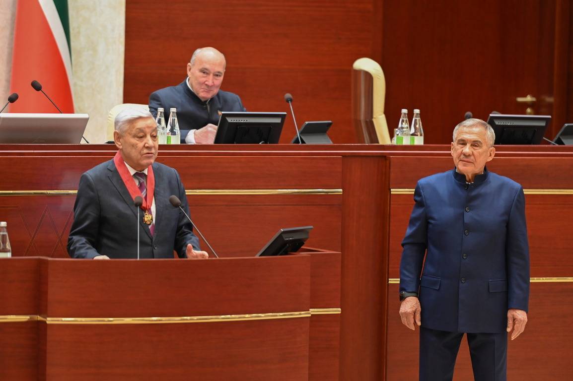 «В моей жизни наступает новый этап»: Фарид Мухаметшин избран Почетным Председателем Госсовета РТ