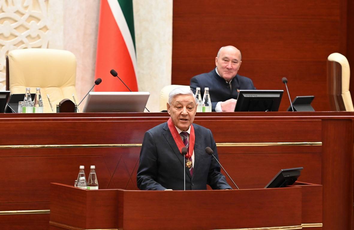 «В моей жизни наступает новый этап»: Фарид Мухаметшин избран Почетным Председателем Госсовета РТ