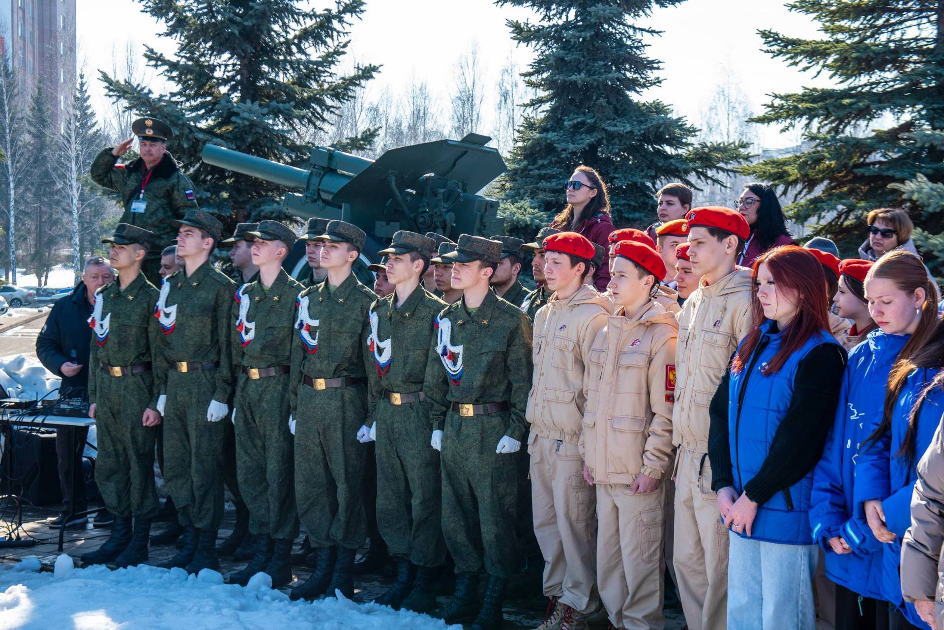 В Нижнекамске заложили памятник бойцам СВО – фото