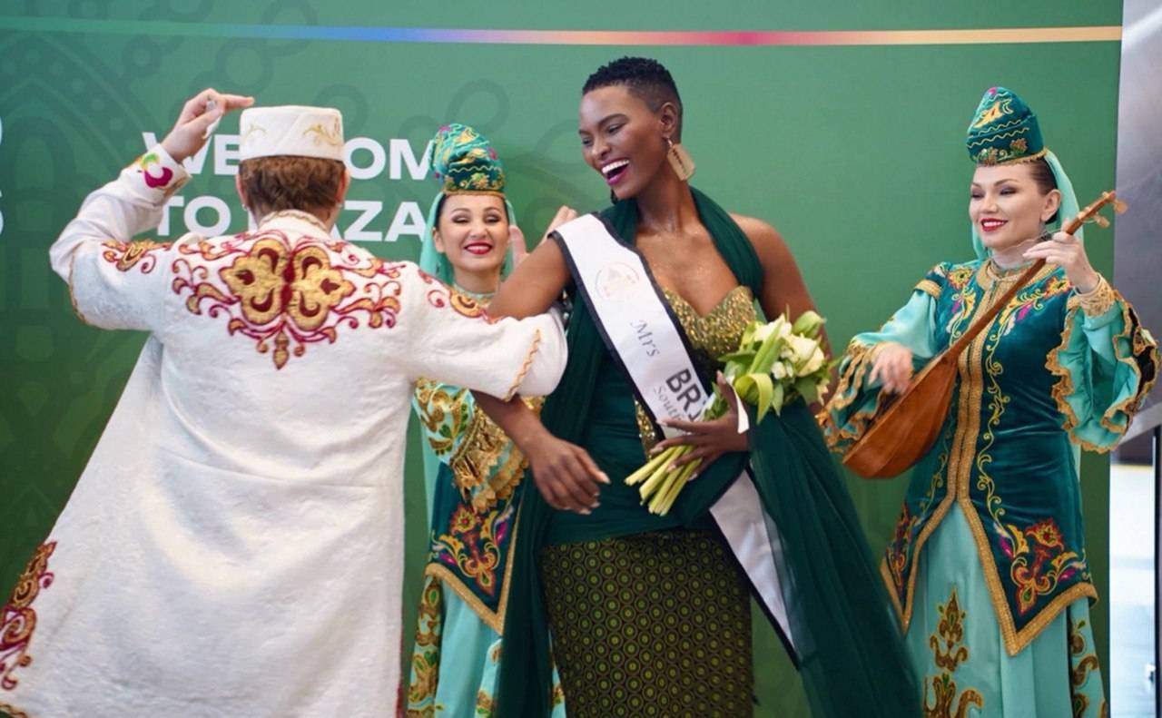 Русские красавицы из ОАЭ, Дима Билан и никаких бикини: в Казани проходит конкурс красоты «Мисс БРИКС»