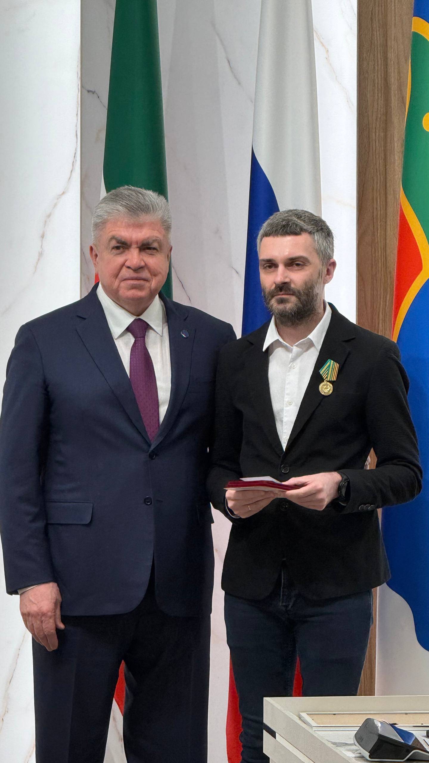 В Челнах наградили волонтеров, оказывающих помощь бойцам СВО