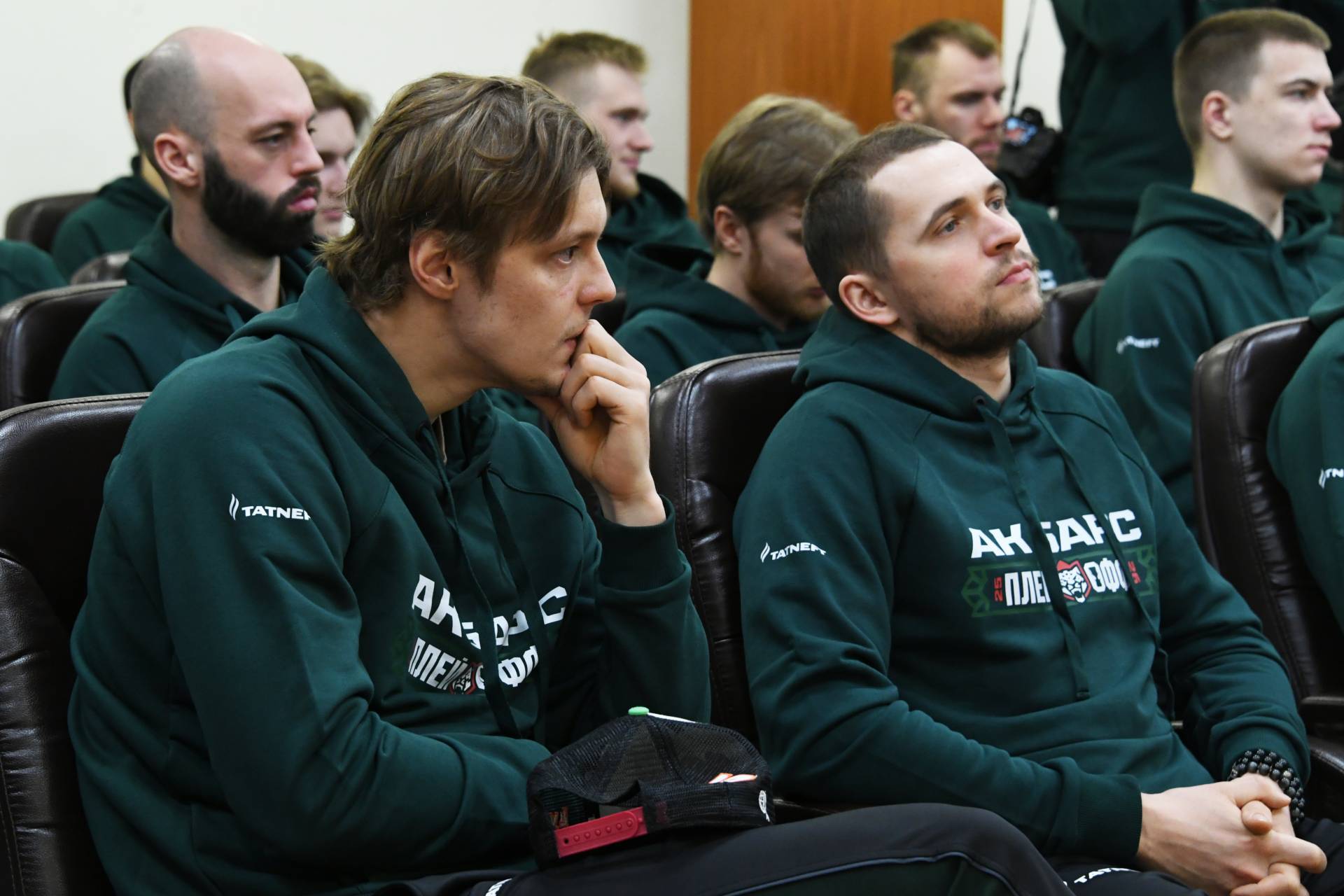 Минниханов традиционно встретился с хоккеистами «Ак Барса» перед стартом плей-офф