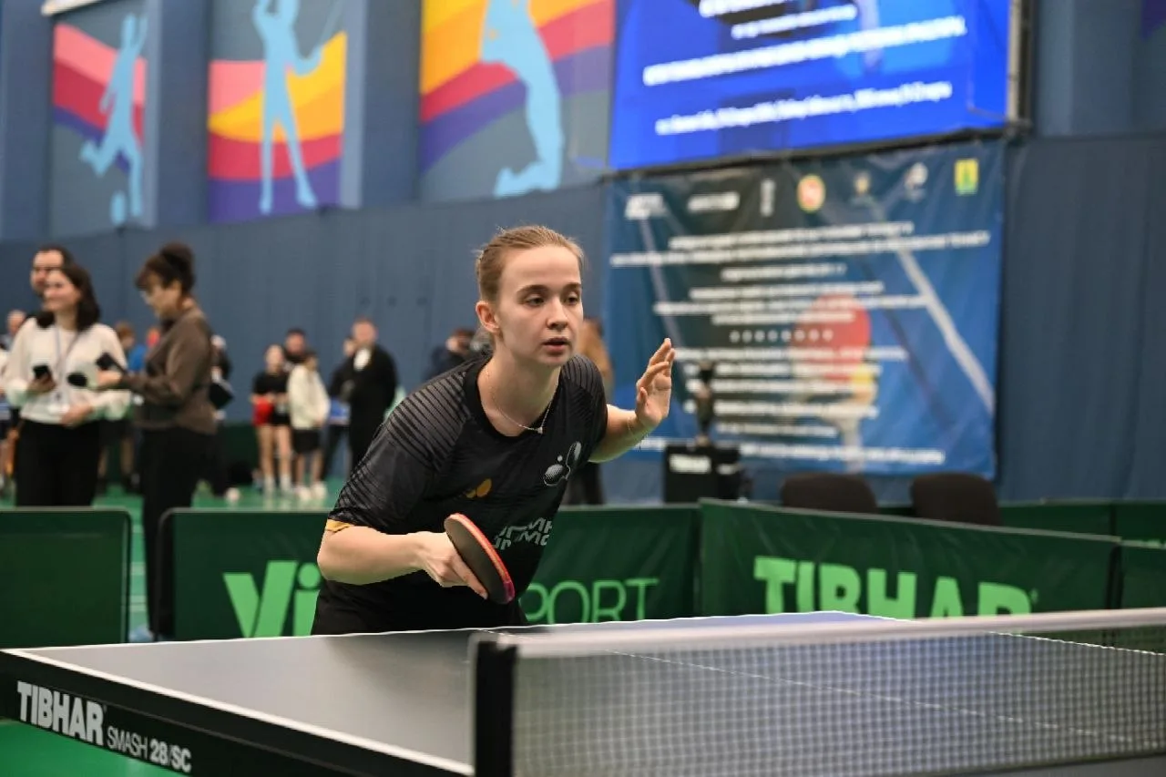 Минниханов дал старт Международным соревнованиям по настольному теннису в Сабинском районе