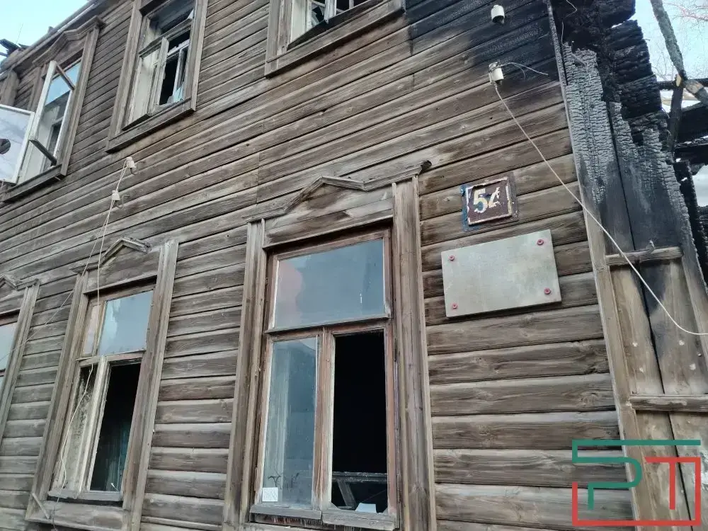 «Так и хочется сказать „поджог“»: хозяев сгоревших исторических зданий в Казани заставят их восстанавливать