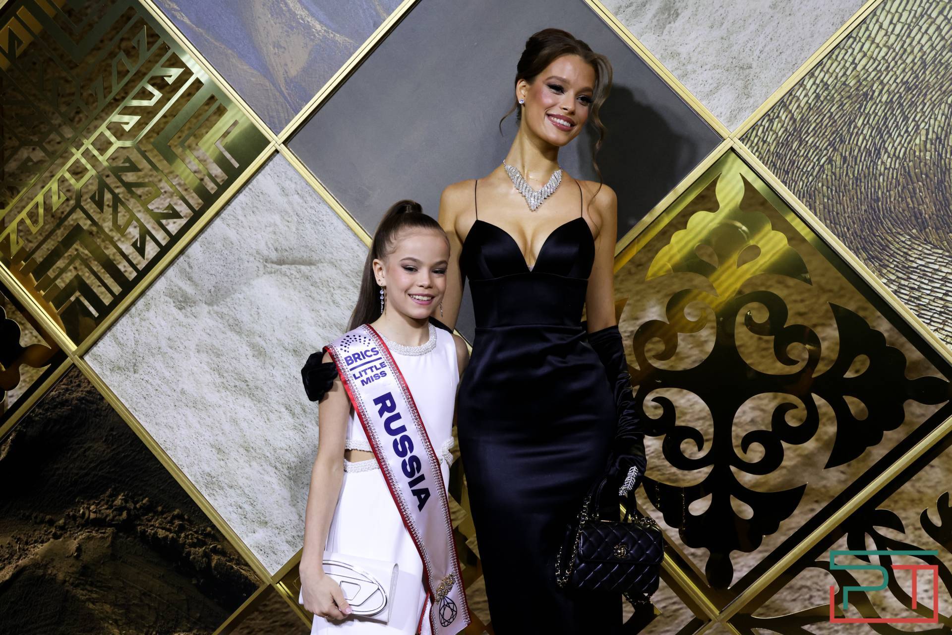 Fashion-показ конкурса Miss BRICS прошел в Казани