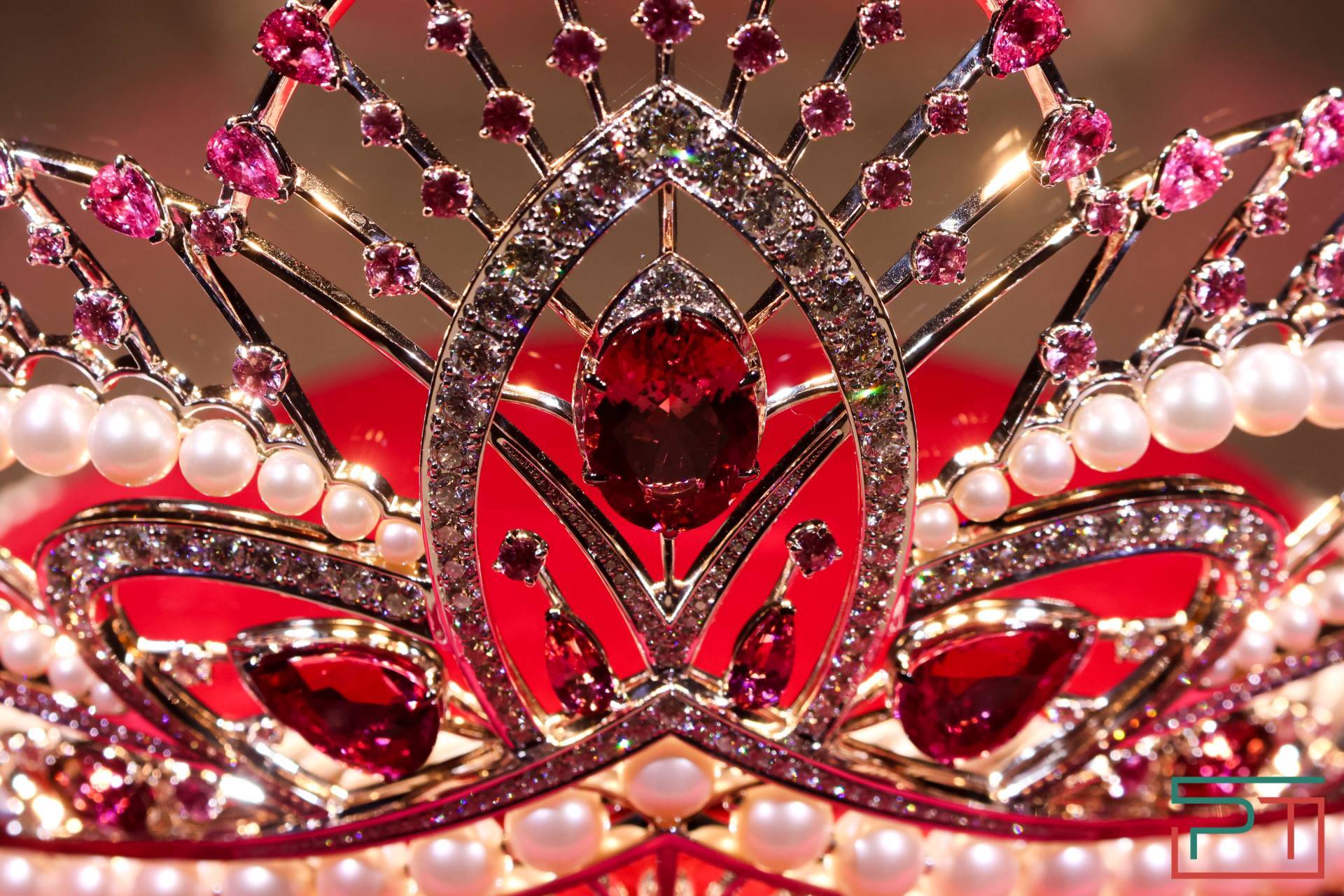 Fashion-показ конкурса Miss BRICS прошел в Казани