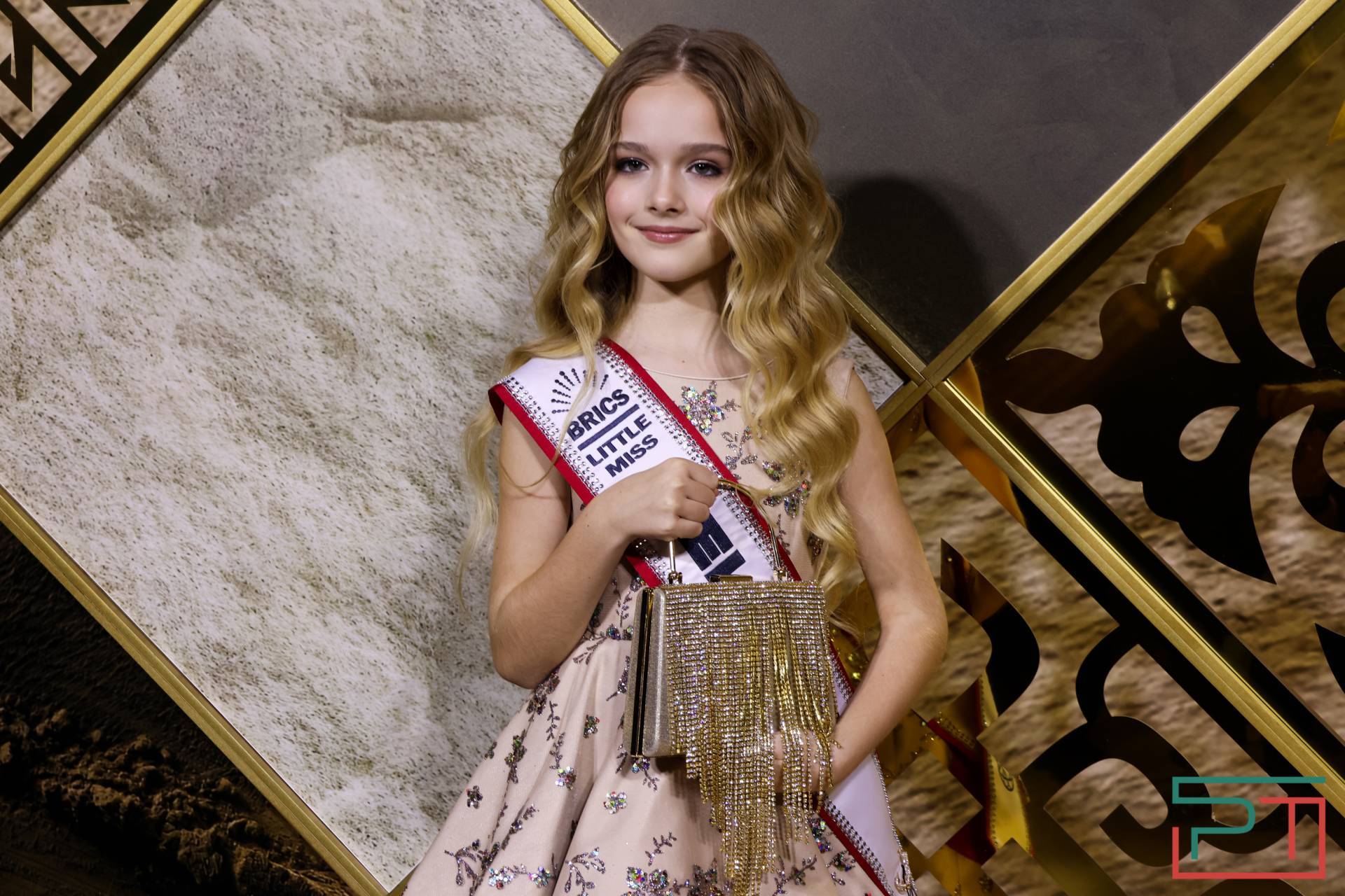 Fashion-показ конкурса Miss BRICS прошел в Казани