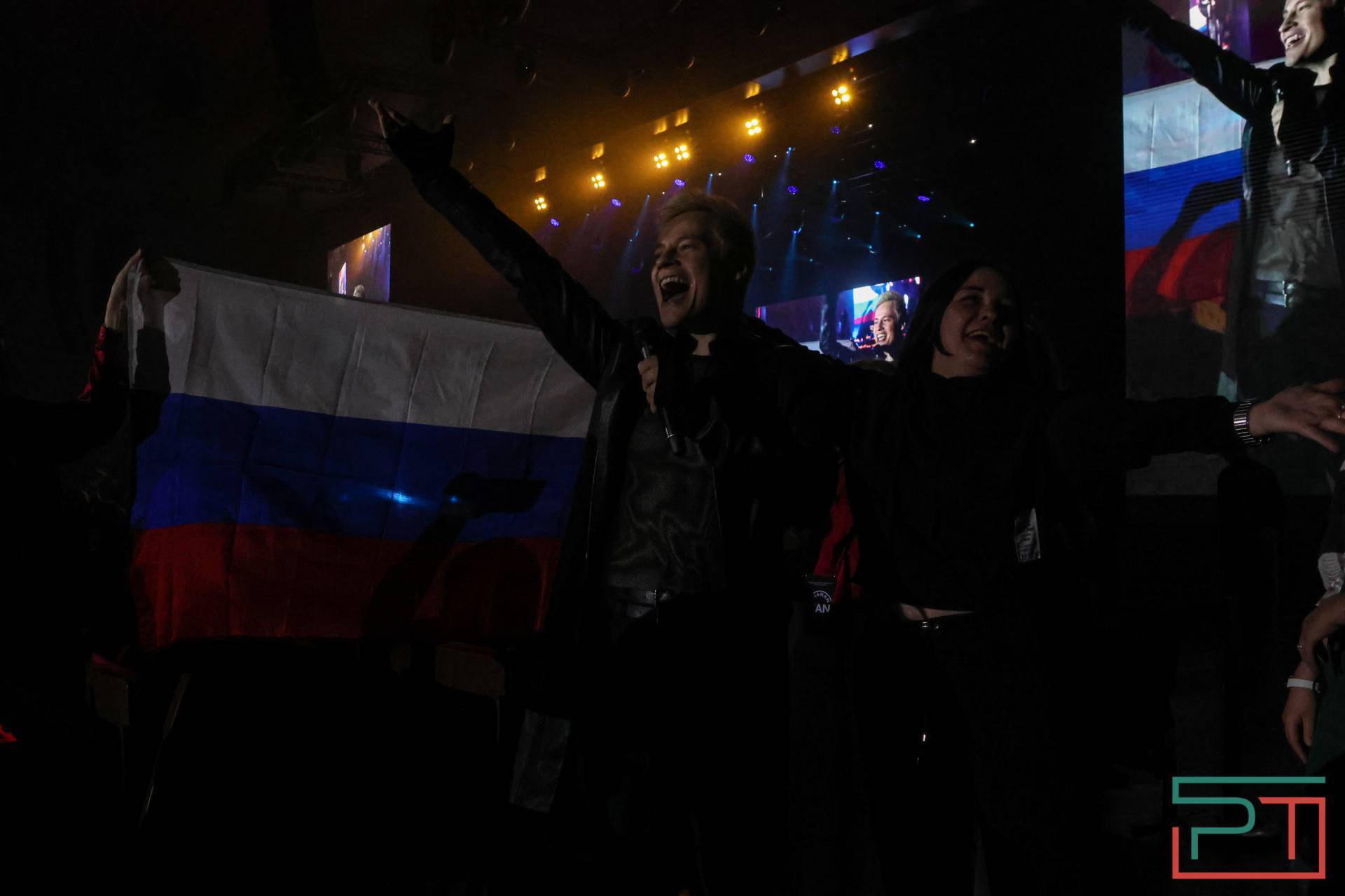 Певец SHAMAN выступил в Казани