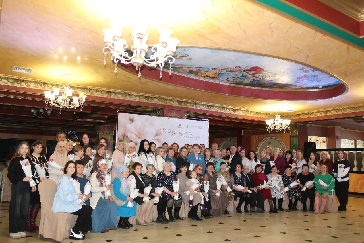 Глава Минздрава Татарстана встретился с женами и мамами медиков на СВО