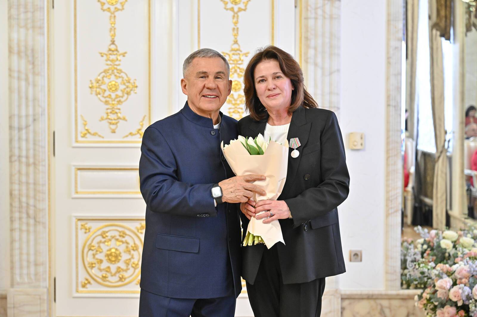 Накануне 8 Марта Минниханов вручил госнаграды выдающимся женщинам Татарстана