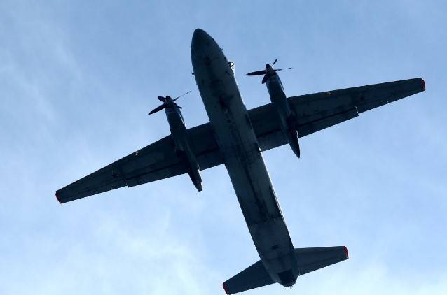 Пропавший над Крымом военно-транспортный самолет Ан-26 врезался в скалу