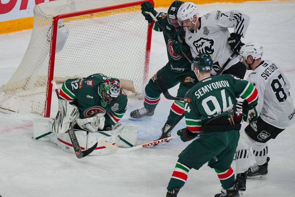 Быстрая шайба, ворота на замке: «Ак Барс» вышел в 1/4 финала плей-офф