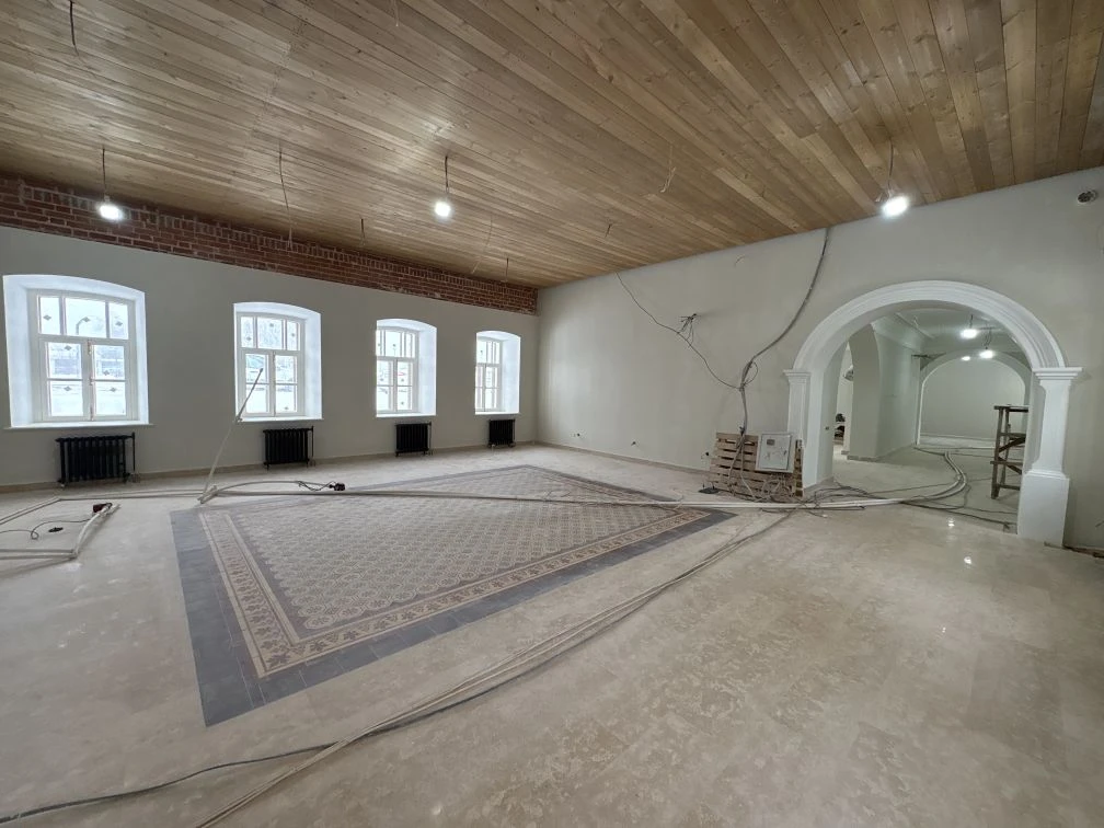 Летом завершится реставрация краеведческого музея и здания заводской школы в селе Новый Кокшан