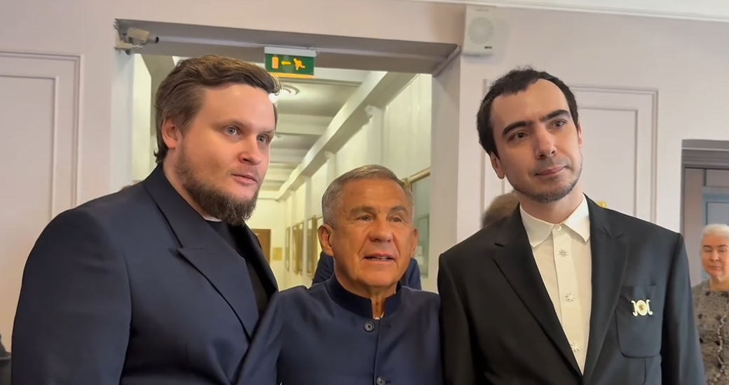 Минниханов на форуме «Мост Москва – Татарстан» пообщался с пранкерами Вованом и Лексусом