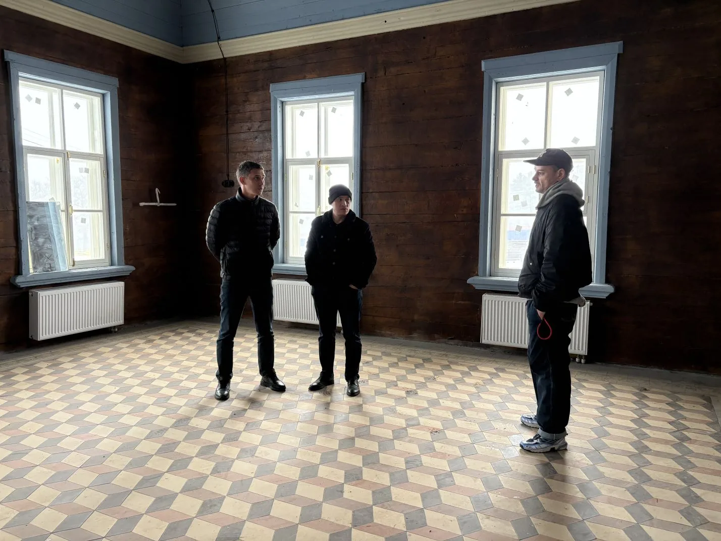 Летом завершится реставрация краеведческого музея и здания заводской школы в селе Новый Кокшан